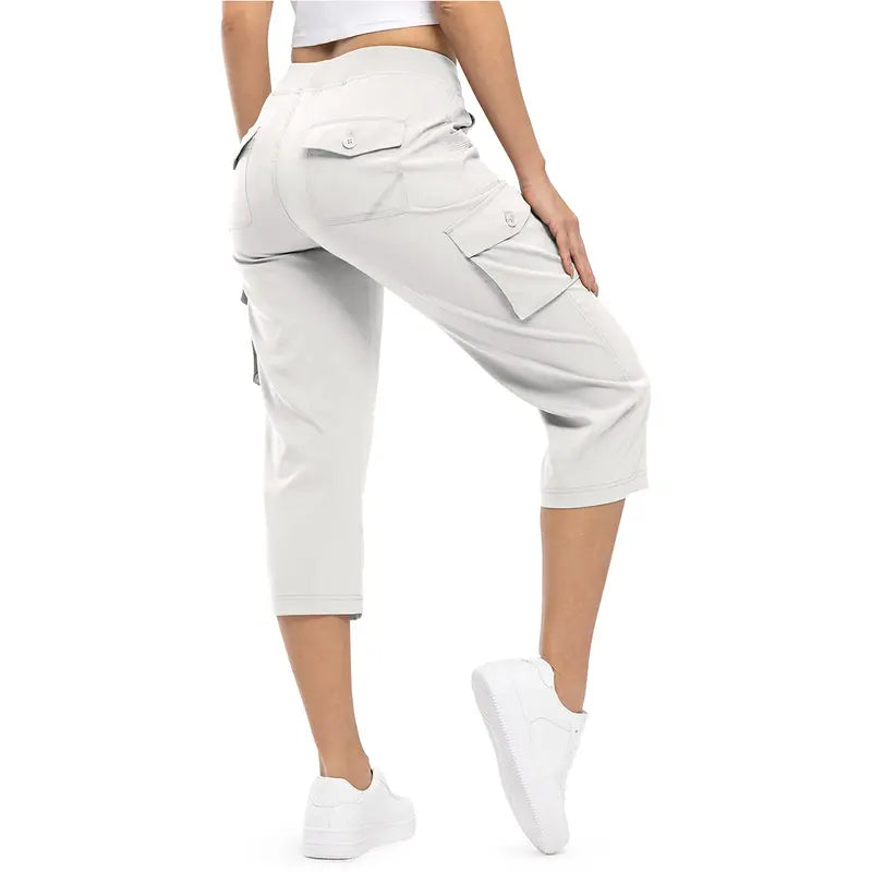 Women's Plus Size Cargo Capri Pants – Lightweight Loose Fit Summer Pants